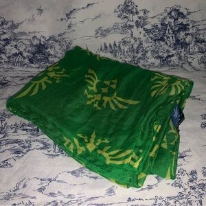 NINTENDO Bioworld Zelda Skyward Sword Sheer Green Scarf 73”x36”